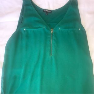 Sleeveless blouse